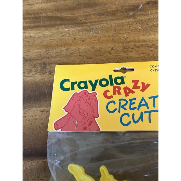 Vintage 1993 Crayola Crazy Creature Cutters Animals Set of 10 New/Sealed - Picture 2 of 9